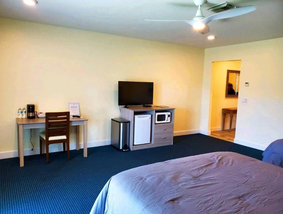 The Rivers Edge Motel LaBelle Luaran gambar